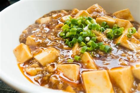 みそから揚げ×白麻婆豆腐が店のイチオシ！「毎日食べても飽き。